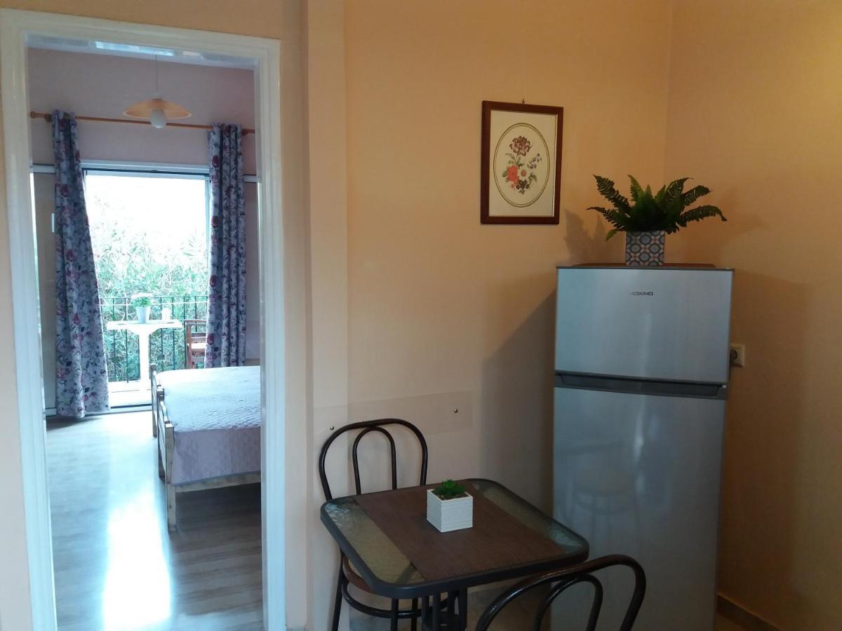 Alexandra Spingou Apartments ดัสเซีย ภายนอก รูปภาพ