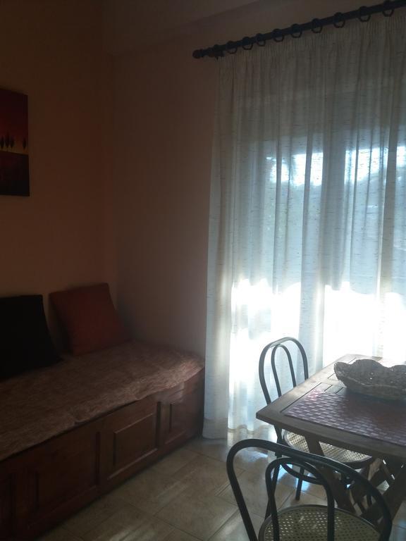Alexandra Spingou Apartments ดัสเซีย ภายนอก รูปภาพ